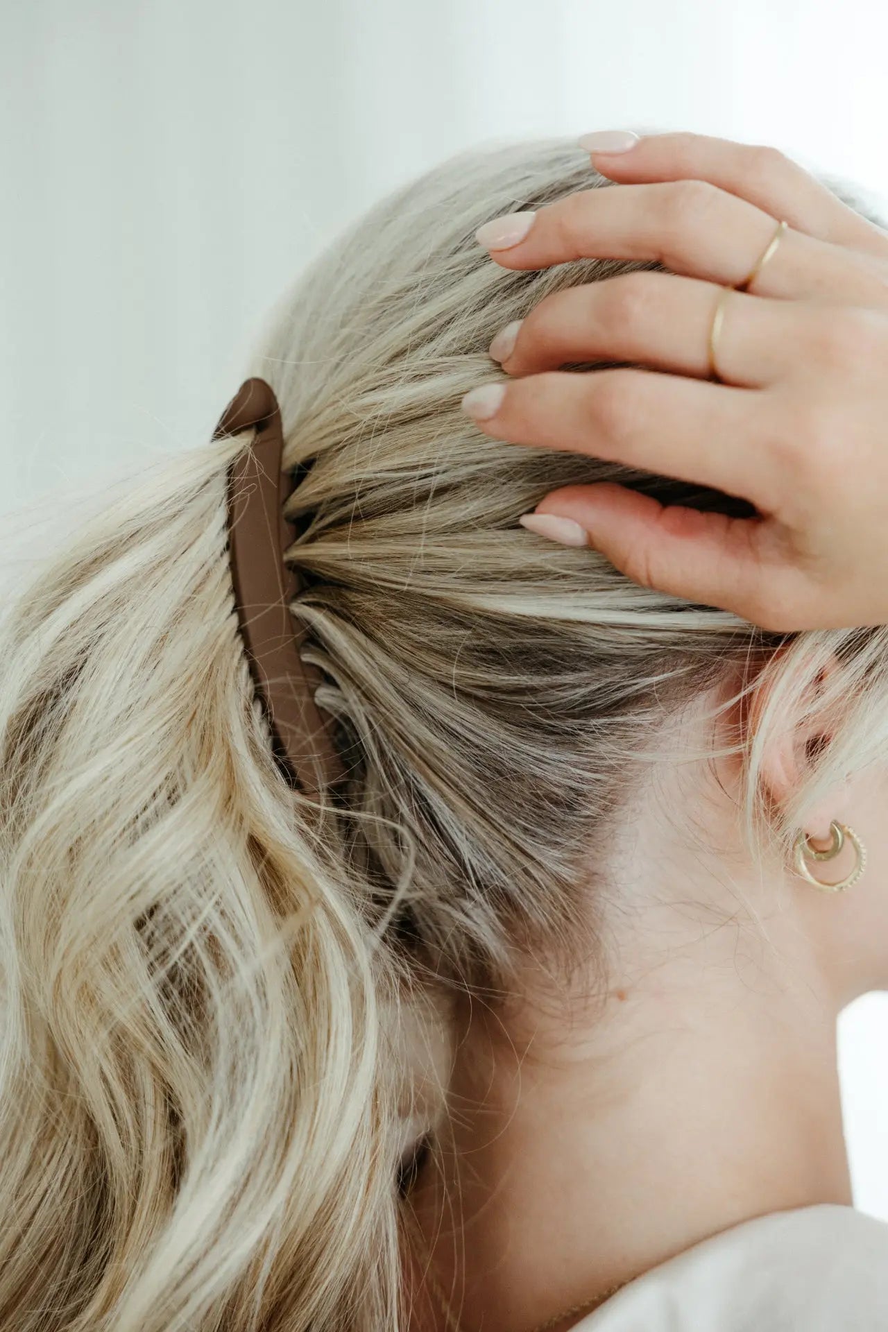 Amelia Claw Clip Auratora